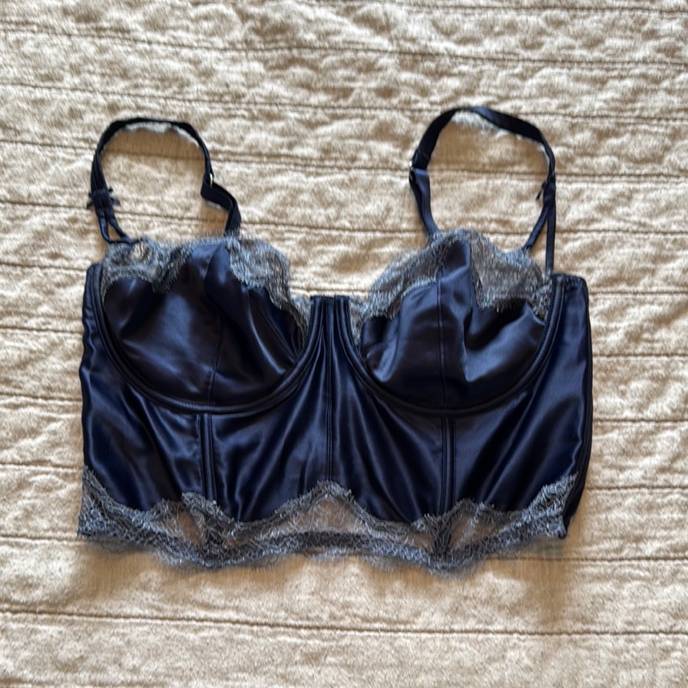 Victoria's Secret Blue and Baby Blue Balconet Bra